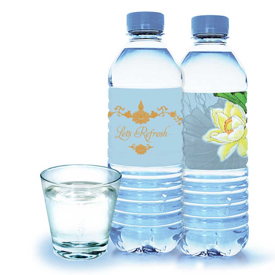 https://www.wysiwyg.co.in/sites/default/files/worksThumb/siddha-wedding-design-label-water-bottle-food-2018.jpg